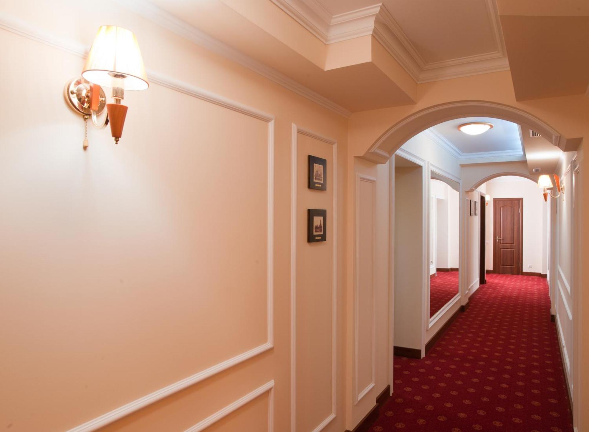 7 Sky Hotel Klinicheskaya Street Kyiv Exterior photo