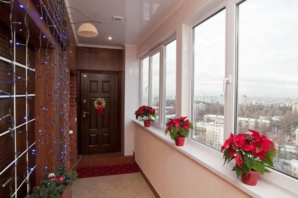 7 Sky Hotel Klinicheskaya Street Kyiv Exterior photo