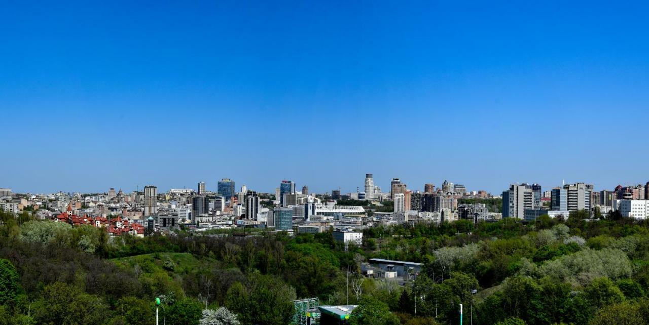 7 Sky Hotel Klinicheskaya Street Kyiv Exterior photo